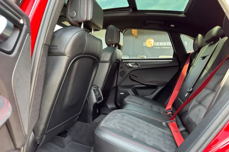 Porsche Macan din 2021 cu 78.000 km - oferta POR112837 - foto 20