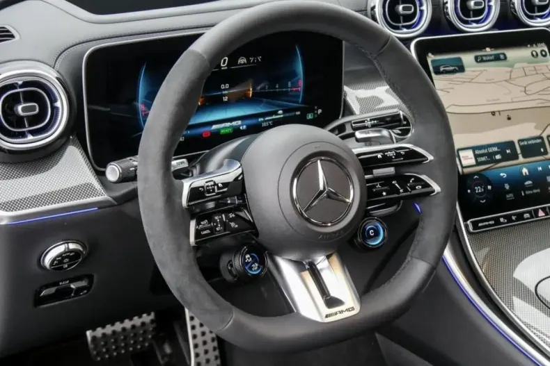 Mercedes-Benz GLC 63 AMG din 2024 cu 12.500 km - oferta MER112840 - foto 8