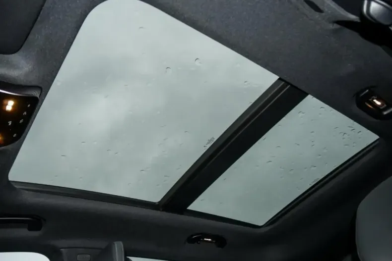 Mercedes-Benz GLC 63 AMG din 2024 cu 12.500 km - oferta MER112840 - foto 10