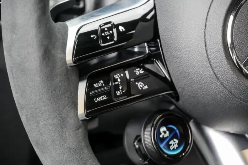 Mercedes-Benz GLC 63 AMG din 2024 cu 12.500 km - oferta MER112840 - foto 16