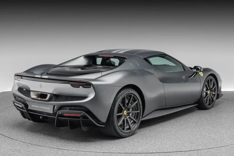 Ferrari 296 GTB din 2024 cu 3.800 km - oferta FER112841 - foto 6