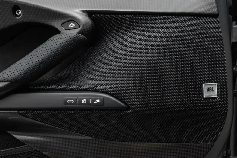 Ferrari 296 GTB din 2024 cu 3.800 km - oferta FER112841 - foto 21