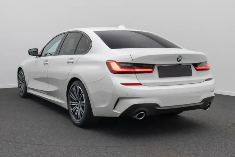 BMW 330 din 2021 cu 48.100 km - oferta BMW112843 - foto 3