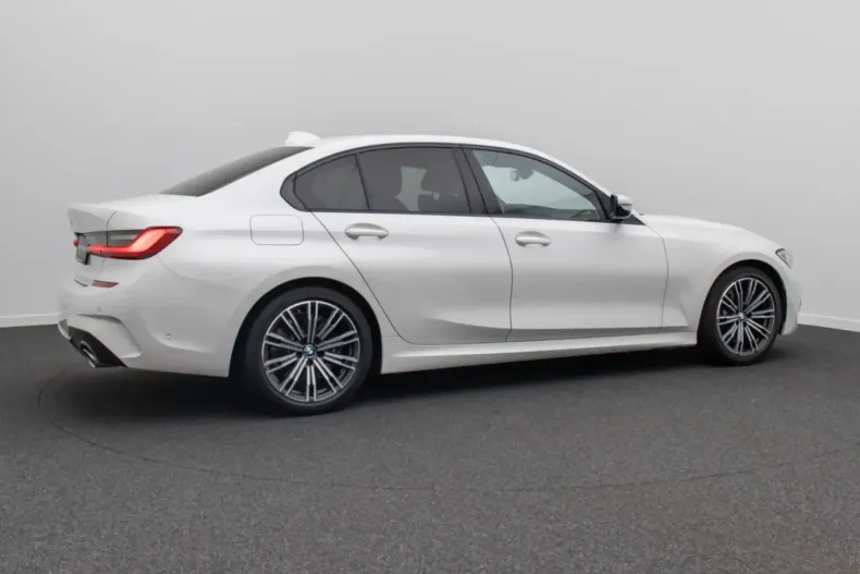 BMW 330 din 2021 cu 48.100 km - oferta BMW112843 - foto 10