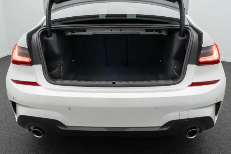 BMW 330 din 2021 cu 48.100 km - oferta BMW112843 - foto 11