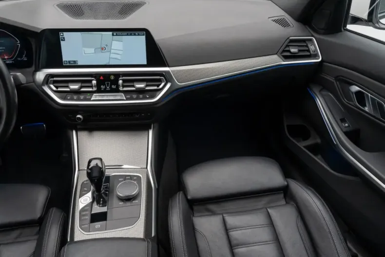 BMW 330 din 2021 cu 48.100 km - oferta BMW112843 - foto 15