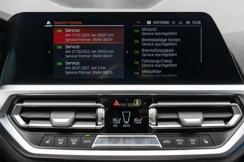 BMW 330 din 2021 cu 48.100 km - oferta BMW112843 - foto 23