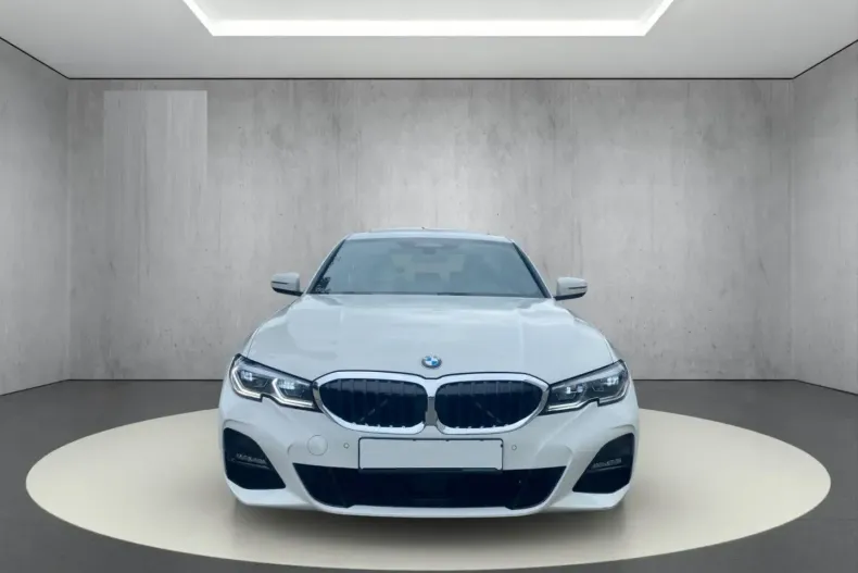 BMW 330 din 2020 cu 62.200 km - oferta BMW112844 - foto 2