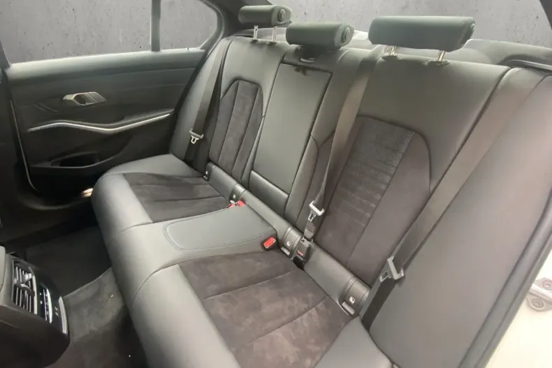 BMW 330 din 2020 cu 62.200 km - oferta BMW112844 - foto 16