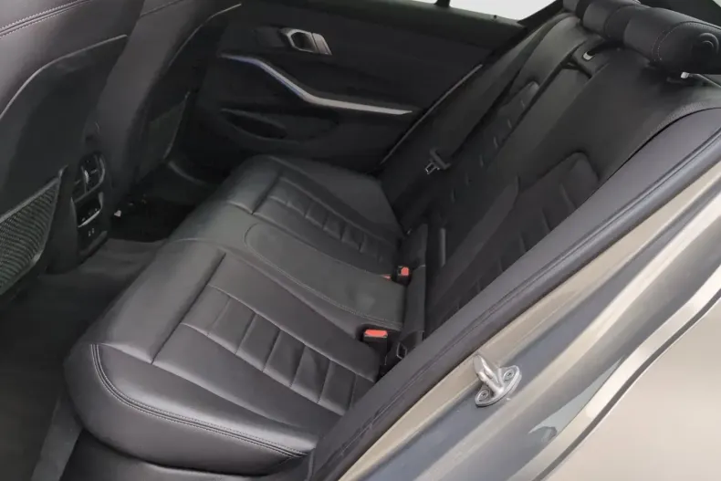 BMW 330 din 2020 cu 69.700 km - oferta BMW112845 - foto 10