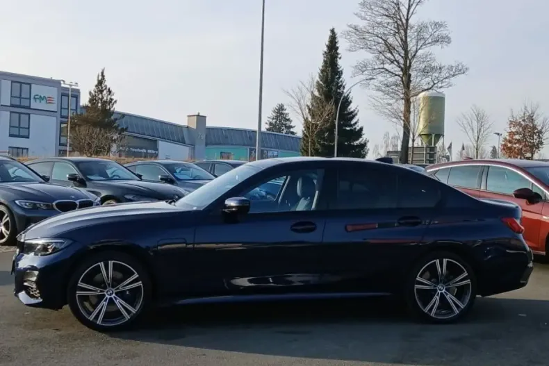 BMW 330 din 2021 cu 50.600 km - oferta BMW112846 - foto 6