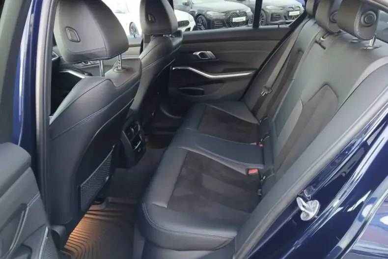 BMW 330 din 2021 cu 50.600 km - oferta BMW112846 - foto 12