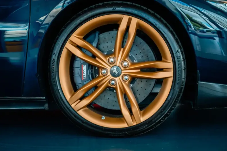 Ferrari 296 GTB din 2024 cu 8.500 km - oferta FER112853 - foto 10