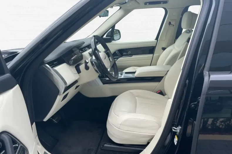 Land Rover Range Rover din 2023 cu 28.400 km - oferta LAN112858 - foto 11