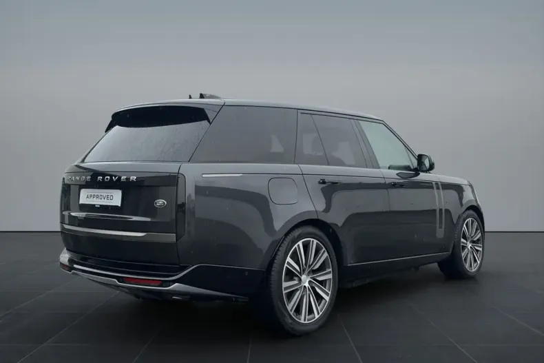 Land Rover Range Rover din 2023 cu 16.100 km - oferta LAN112860 - foto 2