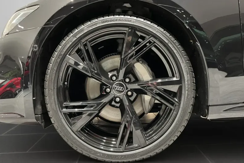 Audi A7 din 2025 cu 5.000 km - oferta AUD112863 - foto 6