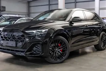 Audi Q8 din 2025 - oferta AUD112869