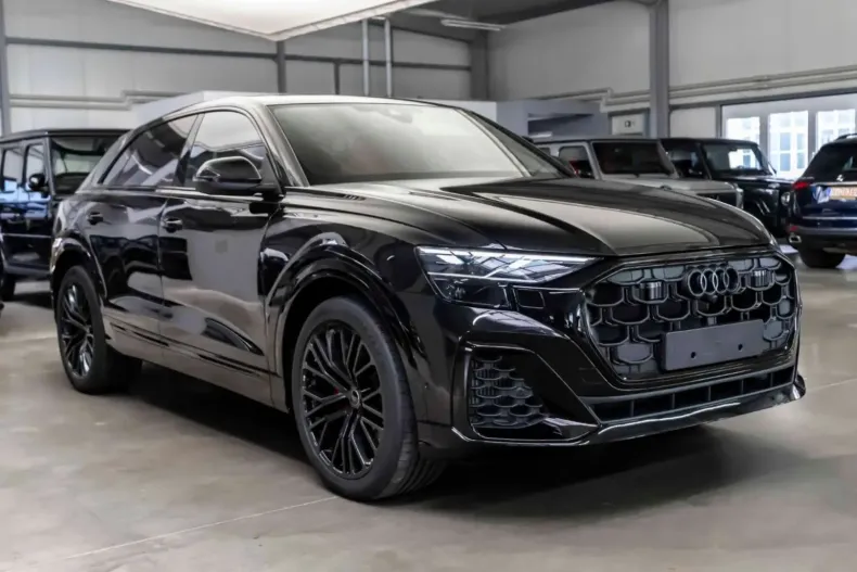 Audi Q8 din 2025 cu 20 km - oferta AUD112869 - foto 3