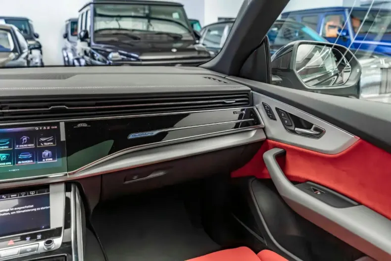 Audi Q8 din 2025 cu 20 km - oferta AUD112869 - foto 14