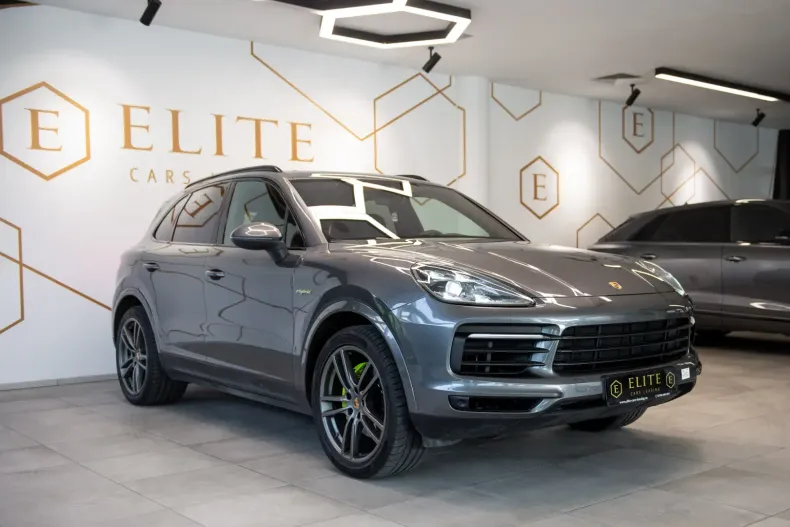 Porsche Cayenne din 2021 cu 43.700 km - oferta POR112874 - foto 3