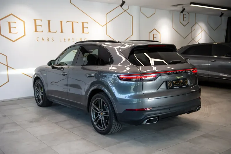Porsche Cayenne din 2021 cu 43.700 km - oferta POR112874 - foto 6