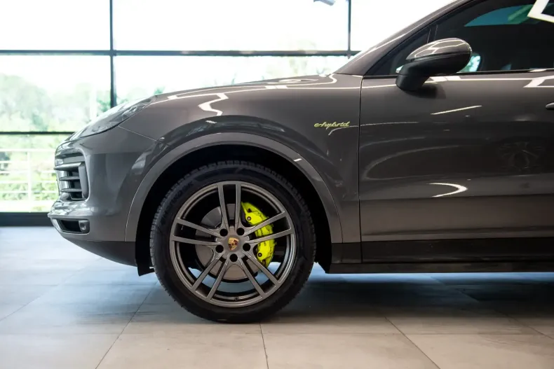 Porsche Cayenne din 2021 cu 43.700 km - oferta POR112874 - foto 9