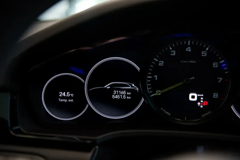 Porsche Cayenne din 2021 cu 43.700 km - oferta POR112874 - foto 21