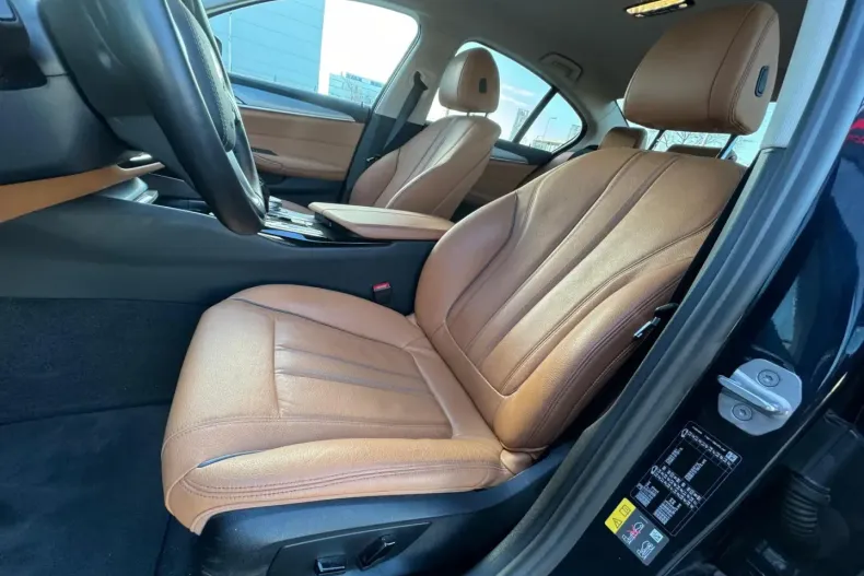 BMW 530 din 2020 cu 64.042 km - oferta BMW112875 - foto 13