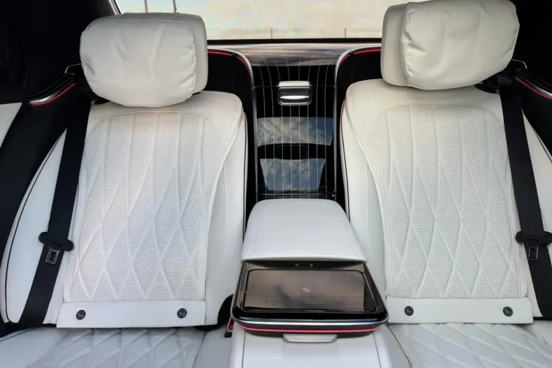 Mercedes-Benz S 63 AMG din 2023 cu 16.300 km - oferta MER112878 - foto 19