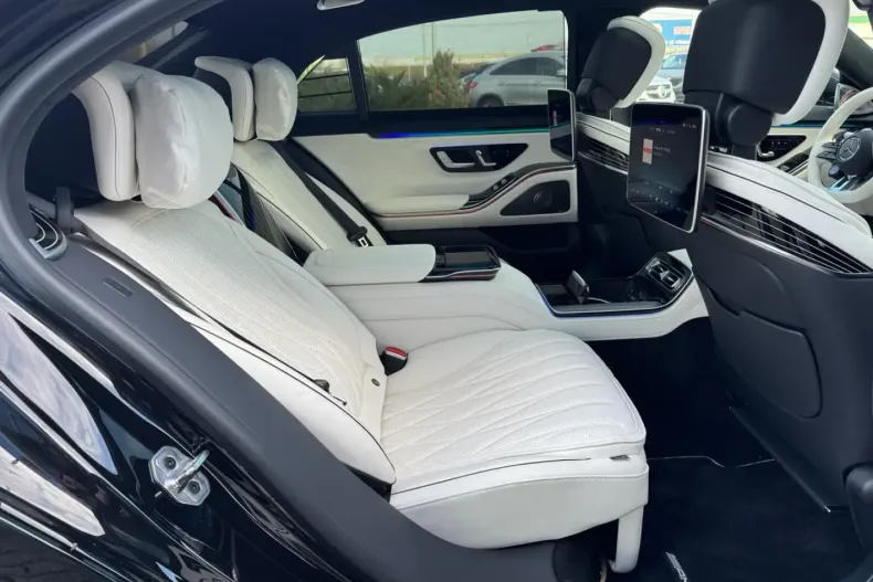 Mercedes-Benz S 63 AMG din 2023 cu 16.300 km - oferta MER112878 - foto 24