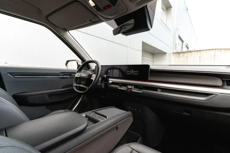 Kia EV9 din 2024 cu 14.320 km - oferta KIA112883 - foto 3