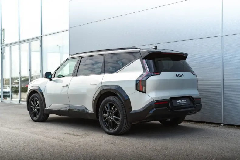 Kia EV9 din 2024 cu 14.320 km - oferta KIA112883 - foto 15