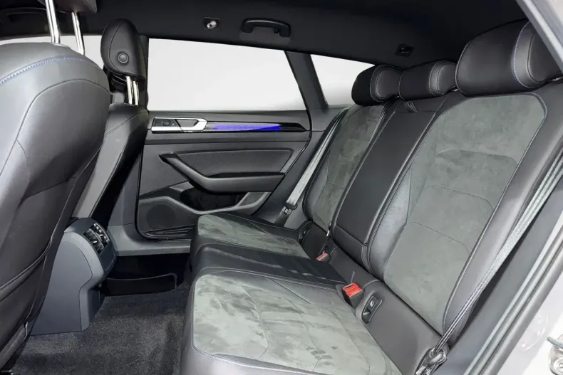 Volkswagen Arteon din 2023 cu 33.062 km - oferta VOL112886 - foto 11