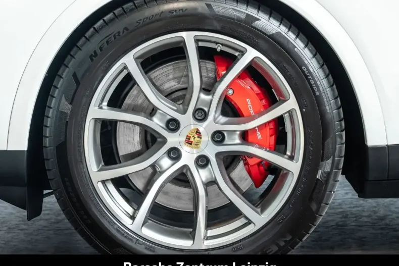 Porsche Cayenne din 2024 cu 27.424 km - oferta POR112890 - foto 10