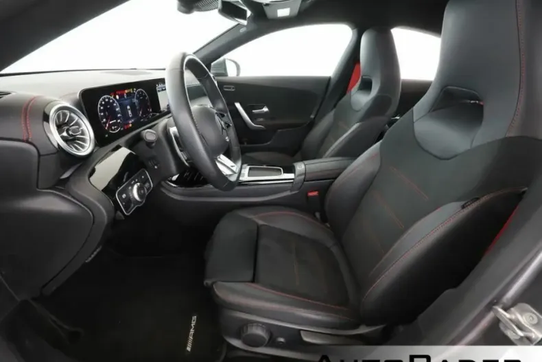 Mercedes-Benz CLA 35 AMG din 2024 cu 49.110 km - oferta MER112906 - foto 5