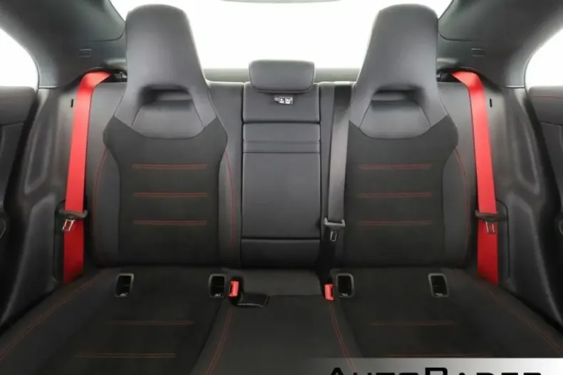 Mercedes-Benz CLA 35 AMG din 2024 cu 49.110 km - oferta MER112906 - foto 9