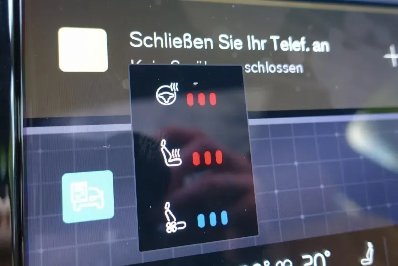 Volvo XC90 din 2024 cu 17.990 km - oferta VOL112927 - foto 24