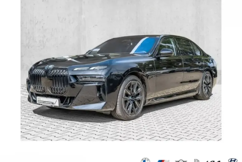 BMW 750 din 2024 cu 25.250 km - oferta BMW112930 - foto 2