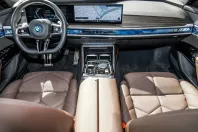 BMW 750 din 2024 cu 25.250 km - oferta BMW112930 - foto 10