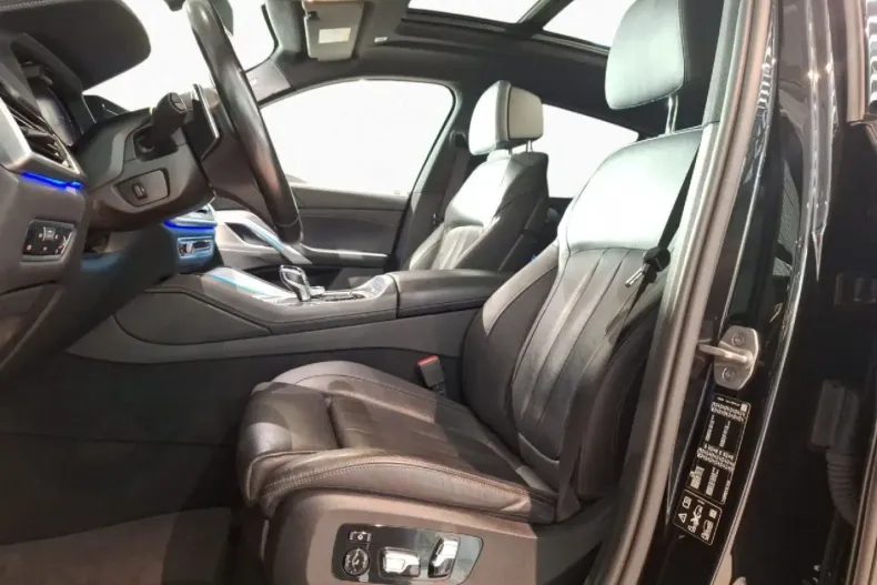 BMW X6 din 2022 cu 93.622 km - oferta BMW112937 - foto 3