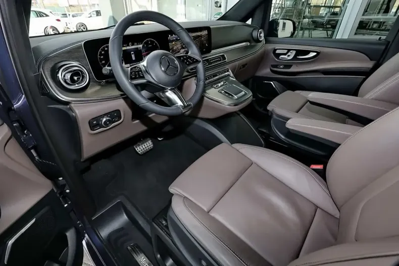 Mercedes-Benz V 300 din 2024 cu 17.167 km - oferta MER112942 - foto 10