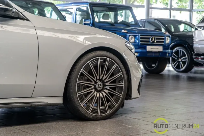 Mercedes-Benz E 450 din 2024 cu 11.282 km - oferta MER112943 - foto 5