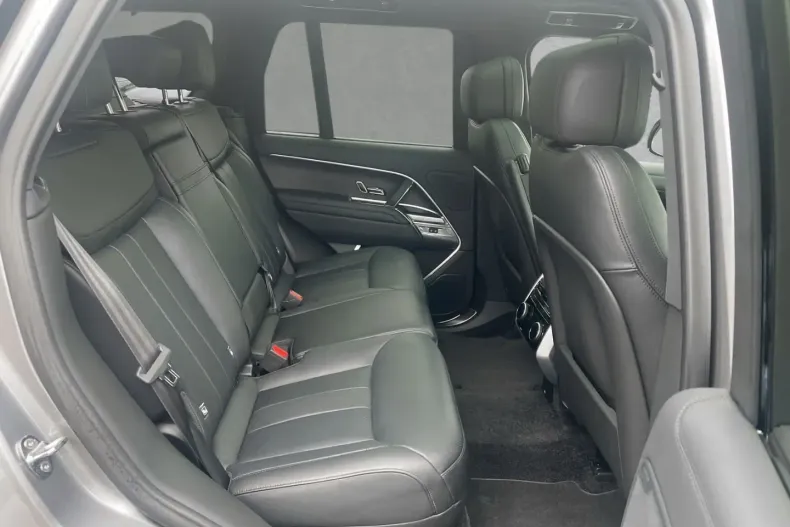 Land Rover Range Rover din 2024 cu 18.839 km - oferta LAN112953 - foto 5