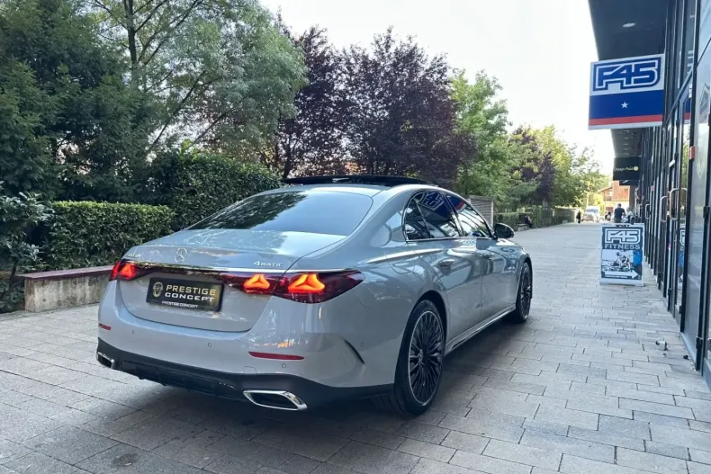 Mercedes-Benz E 300 din 2024 cu 48.700 km - oferta MER112955 - foto 4