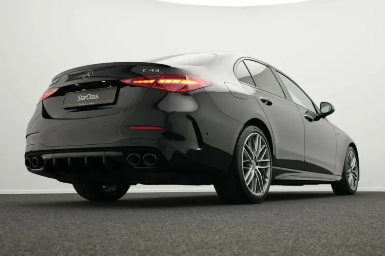 Mercedes-Benz C 43 AMG din 2024 cu 5.829 km - oferta MER112957 - foto 9
