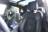 Porsche Macan din 2023 cu 9.891 km - oferta POR112960 - foto 10