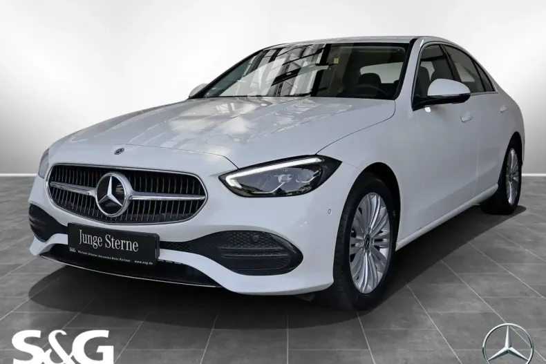 Mercedes-Benz C 180 din 2024 cu 10.840 km - oferta MER112961 - foto 1