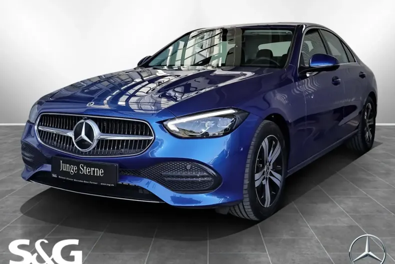 Mercedes-Benz C 180 din 2024 cu 6.700 km - oferta MER112962 - foto 1