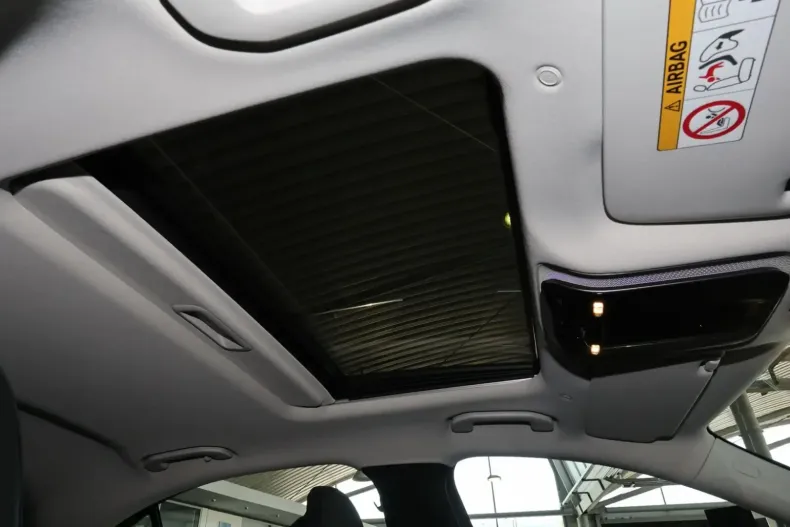 Mercedes-Benz C 180 din 2024 cu 8.920 km - oferta MER112964 - foto 7