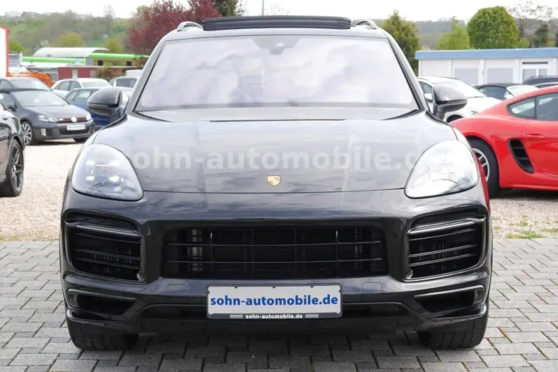 Porsche Cayenne din 2023 cu 33.000 km - oferta POR112971 - foto 13